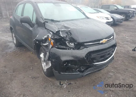 2017 Chevrolet Trax Ls z USA, uszkodzony, nr VIN 3GNCJNSB7HL267566